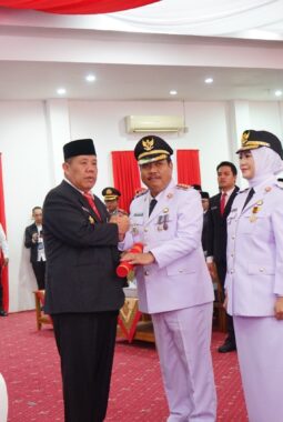 Janji Review Program Agar Lebih Tepat Sasaran, Prof Udin-Dessy Tegaskan Komitmen Kepimpinannya